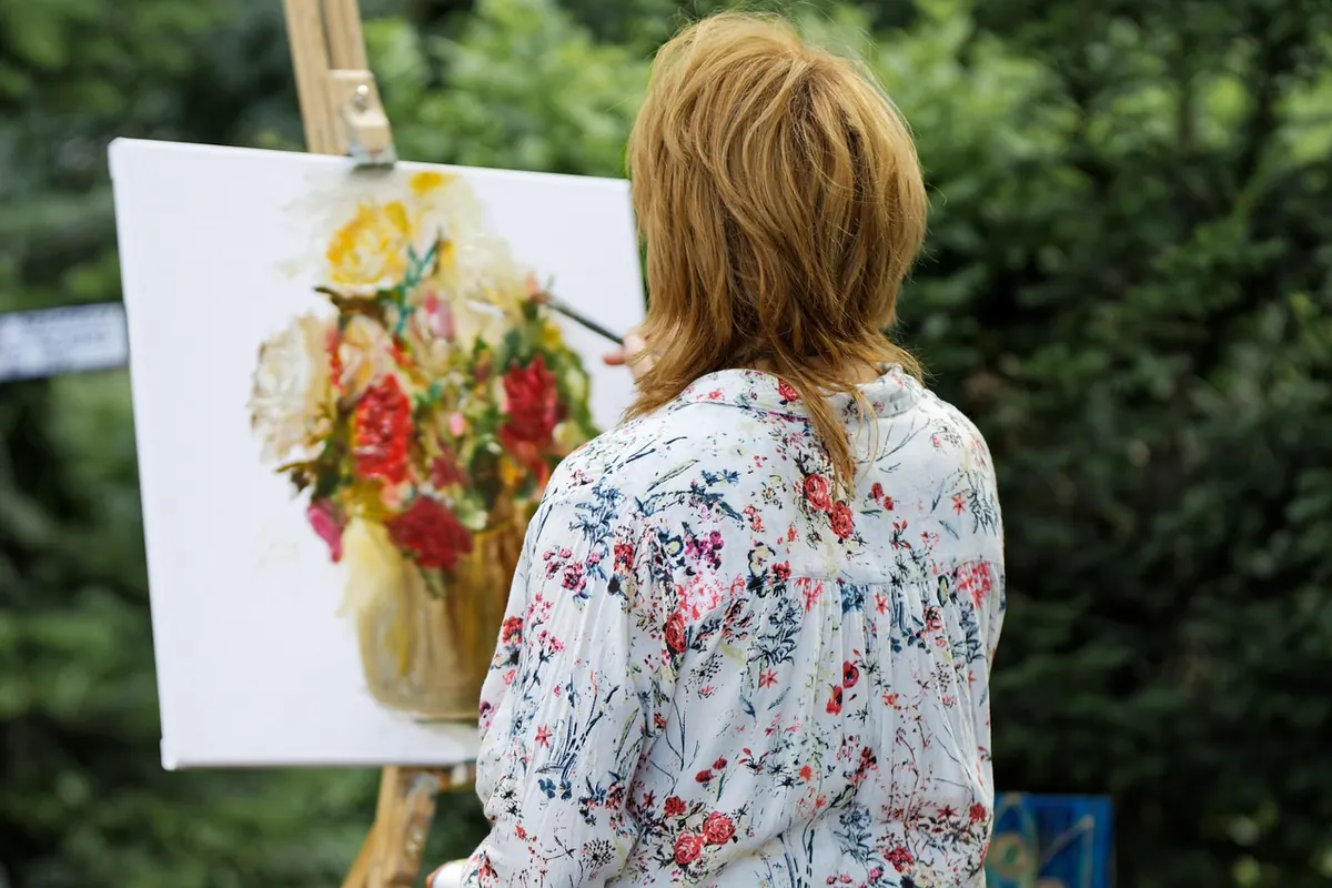 Plein Air Painting in the UK: A Seasonal Weather Checklist